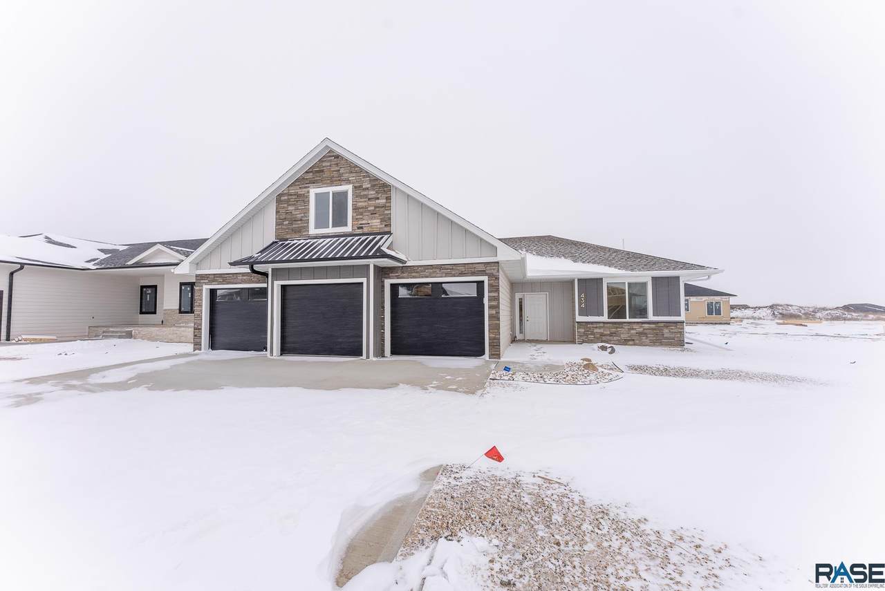 434 Bunyan Dr - Photo 1