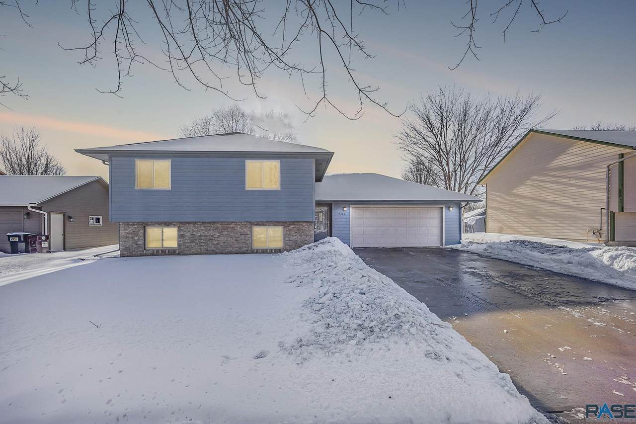 201 Evergreen Dr - Photo 1