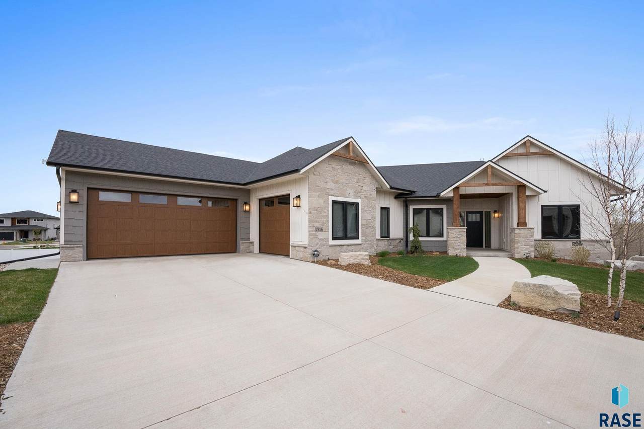 7316 Misty Knoll Cir - Photo 1