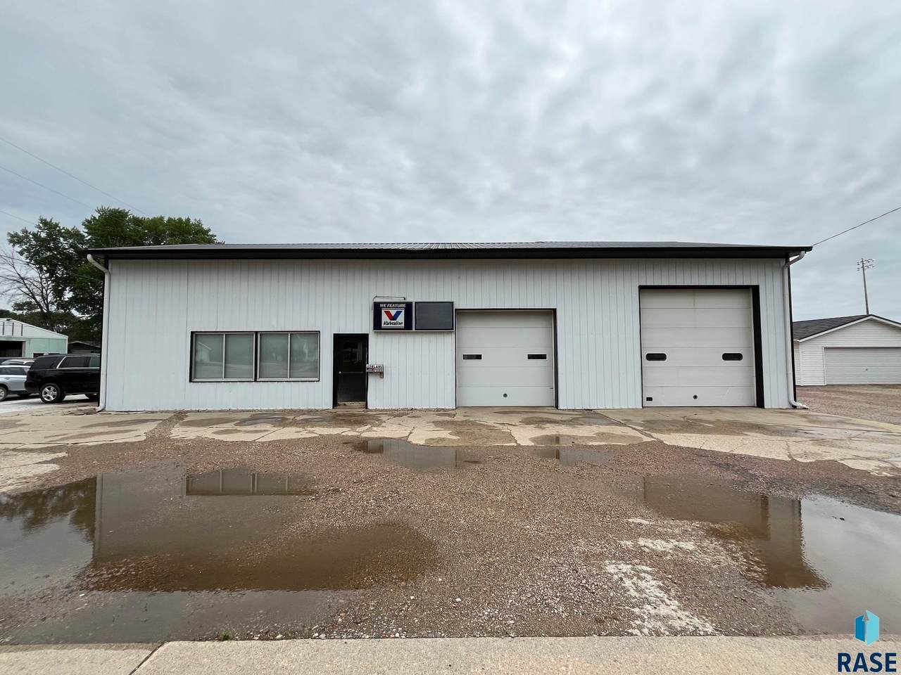 705 5 Th St - Photo 1