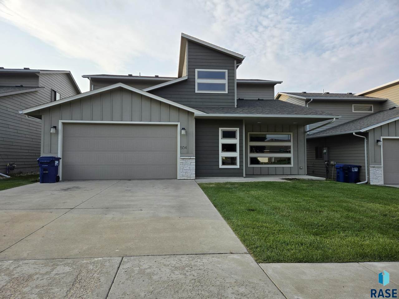 504 Cascade St Street - Photo 1