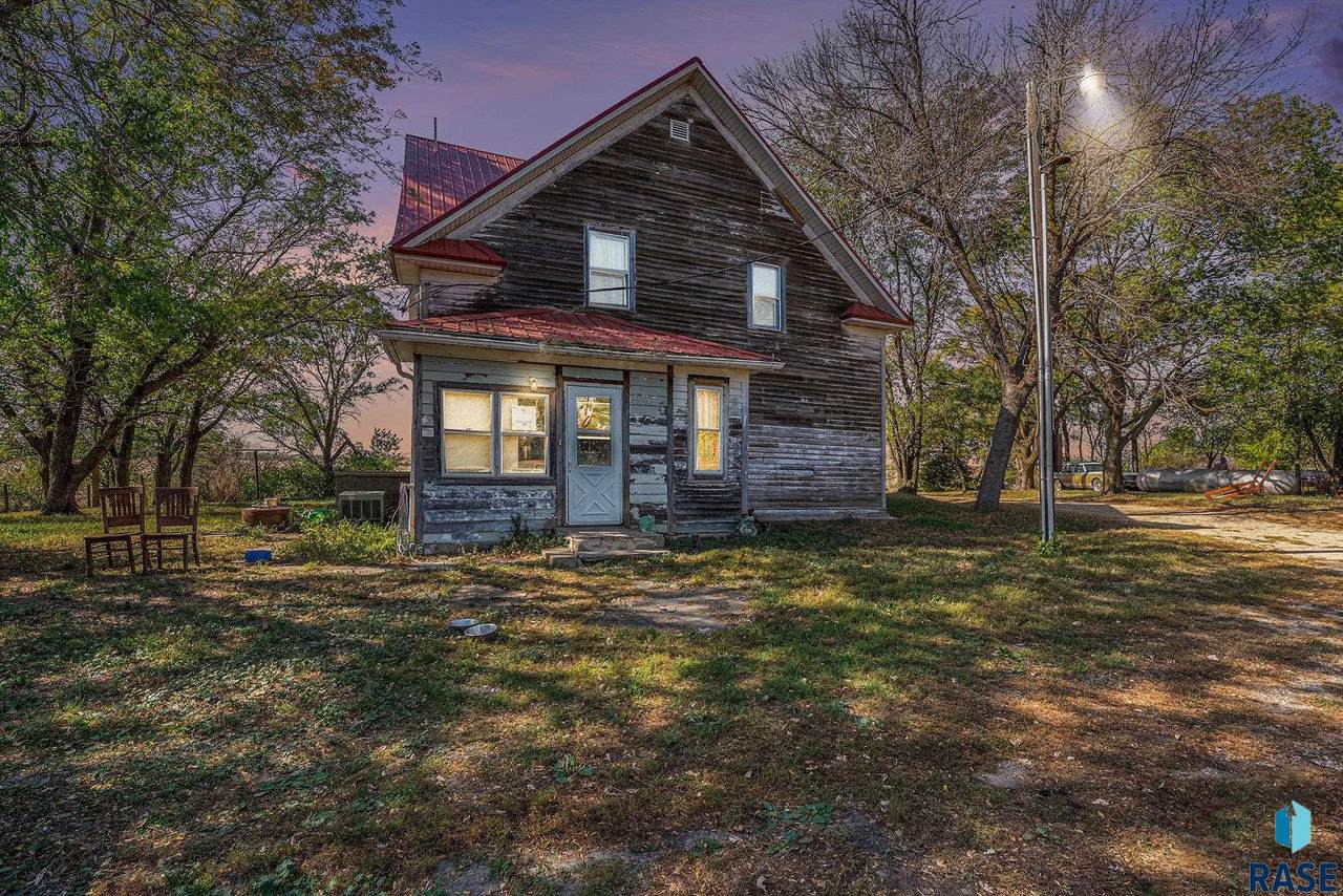 29666 453rd Ave Avenue - Photo 1