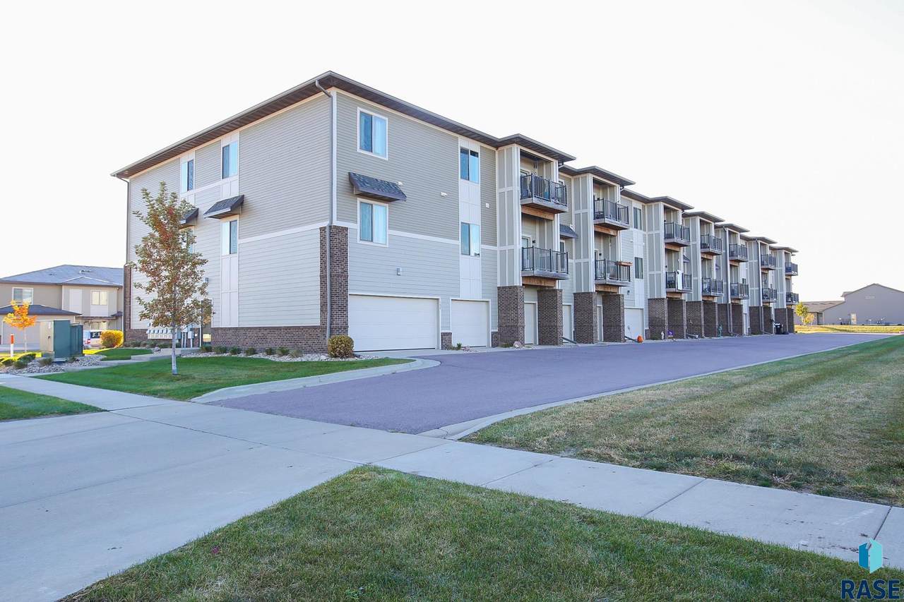 7701 Townsley Ave Avenue - Photo 1