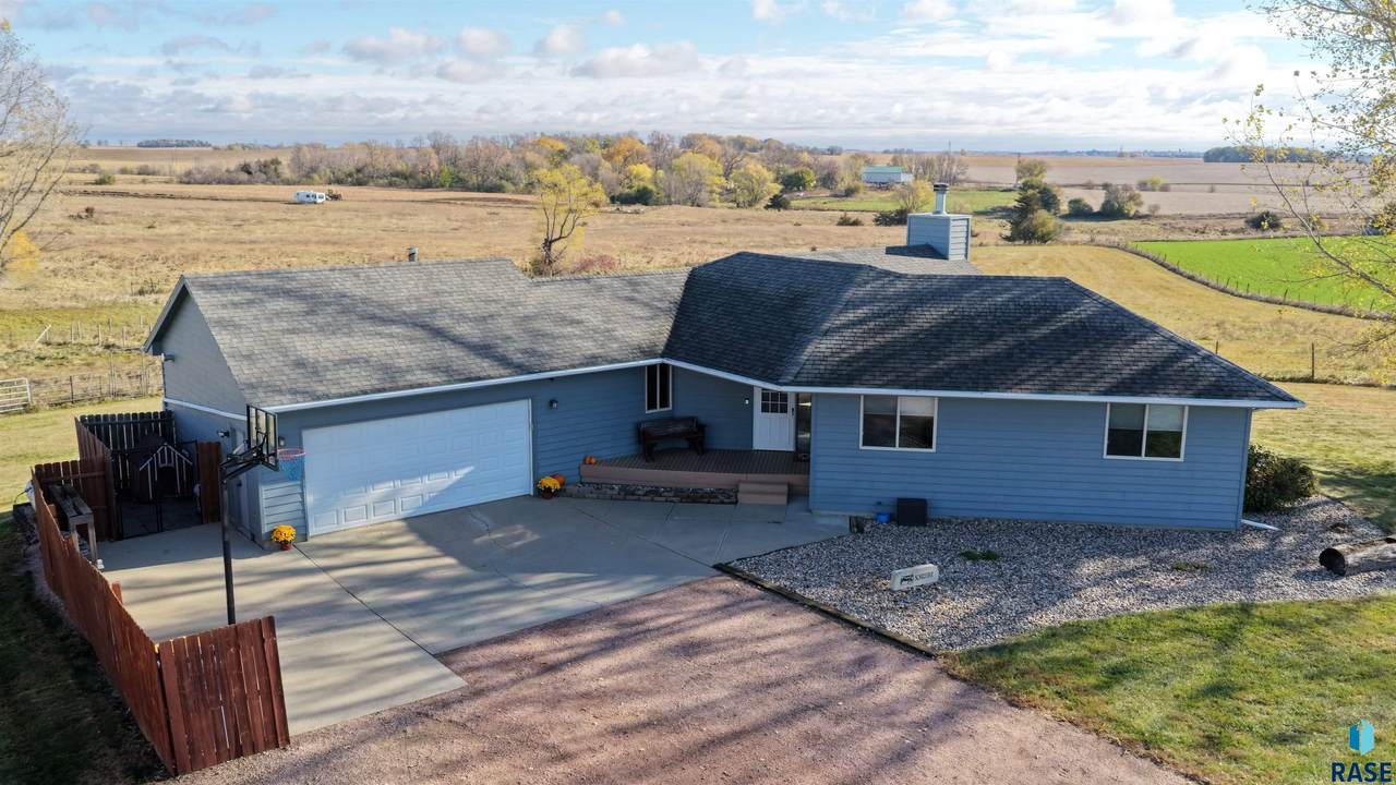 25218 482nd Ave Avenue - Photo 1