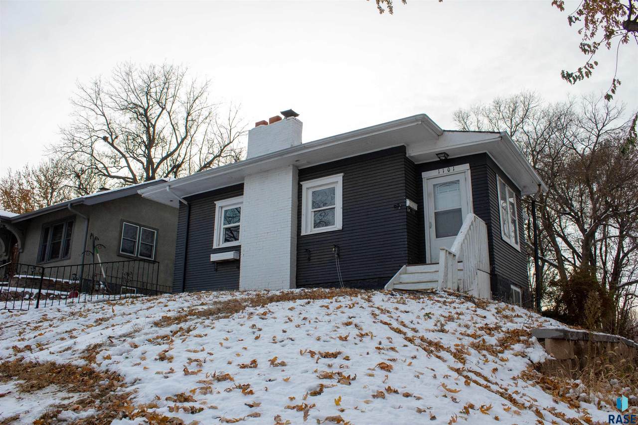 1101 6th Ave Avenue - Photo 1