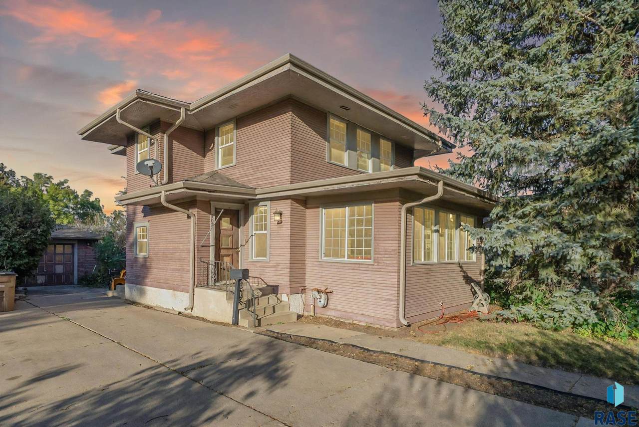 702 21st St Street - Photo 1