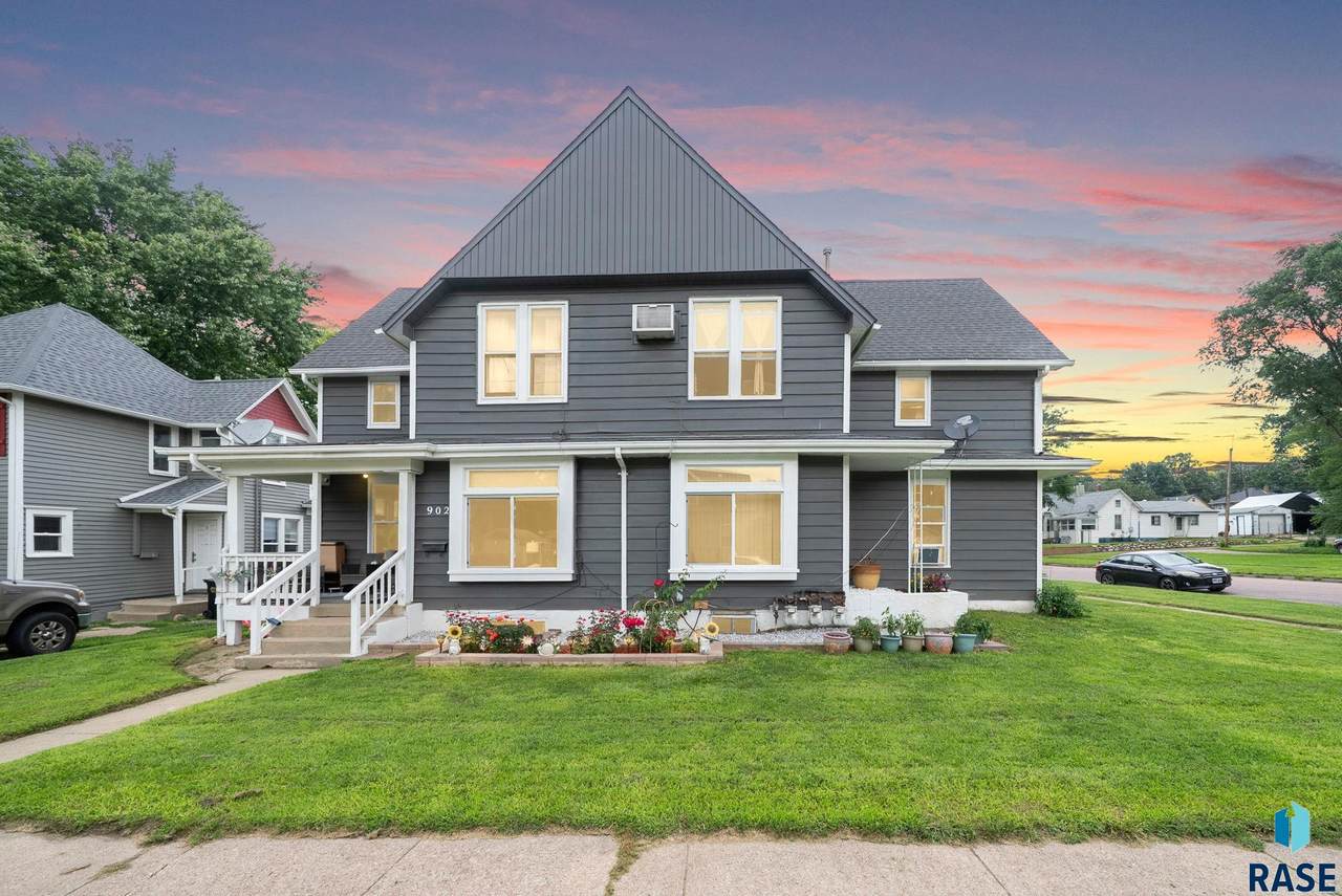 902 8th St Street - Photo 1