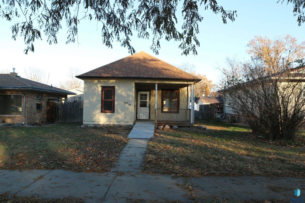 810 Locust St Street - Photo 1