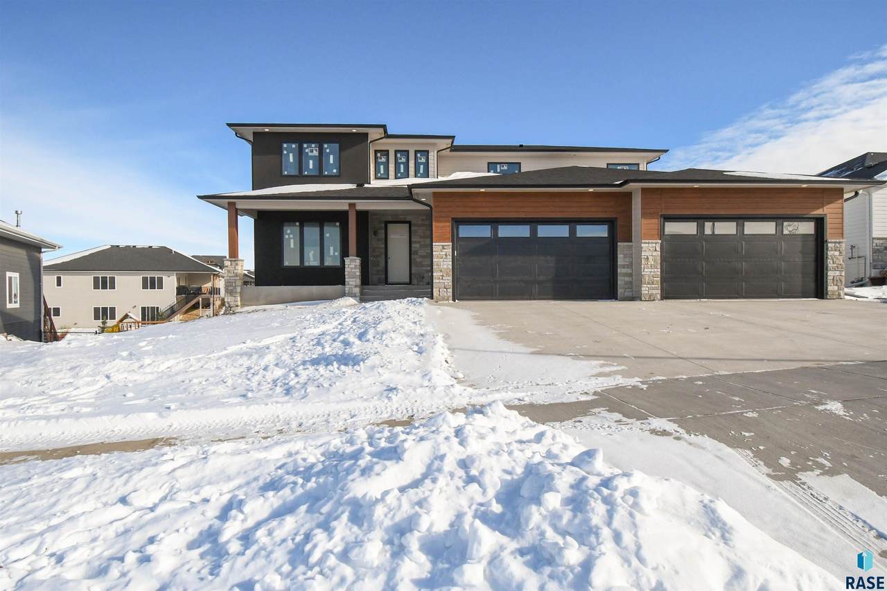 1504 Bennett Dr Drive - Photo 1