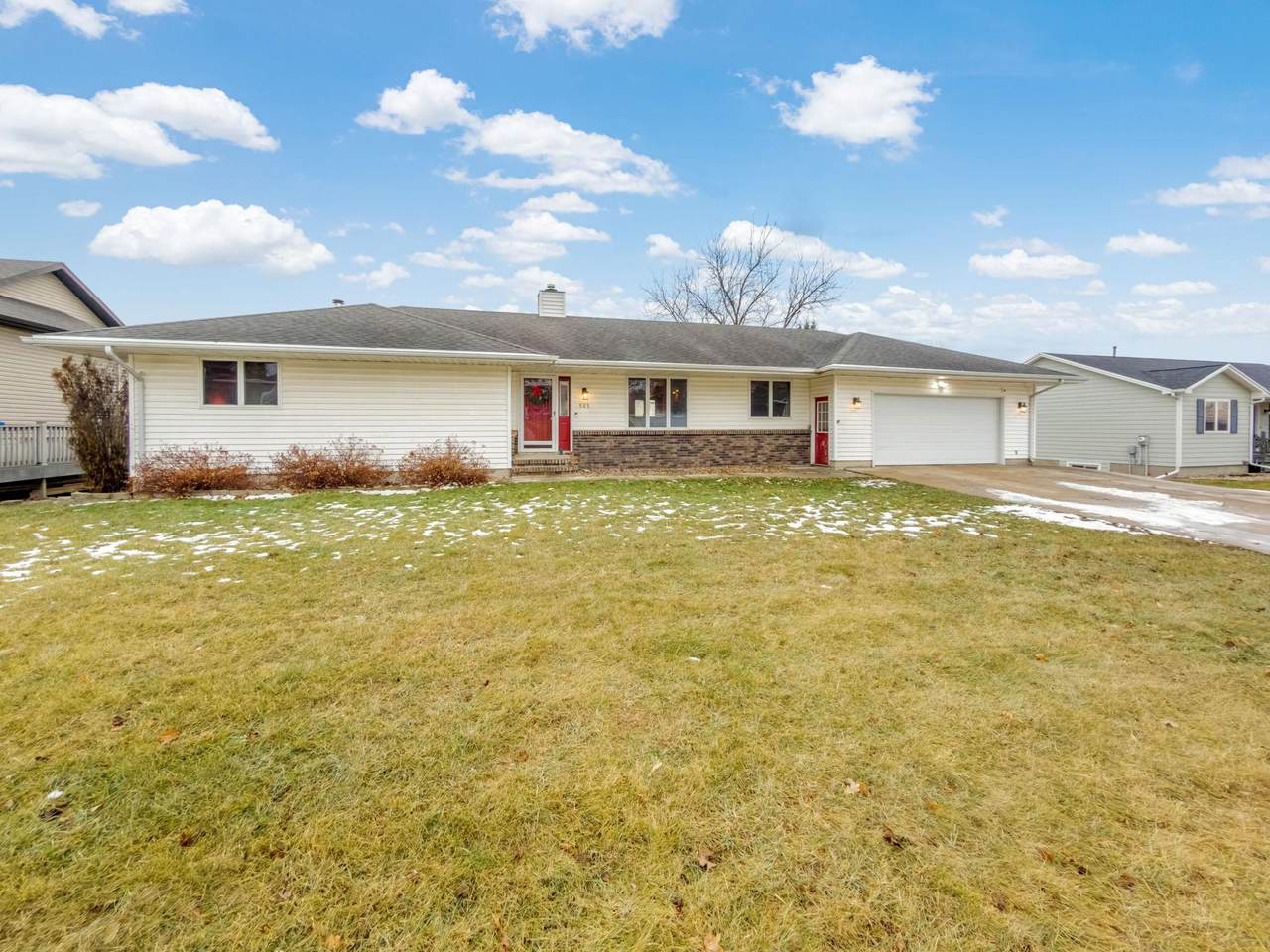 505 Sunrise St Street - Photo 1