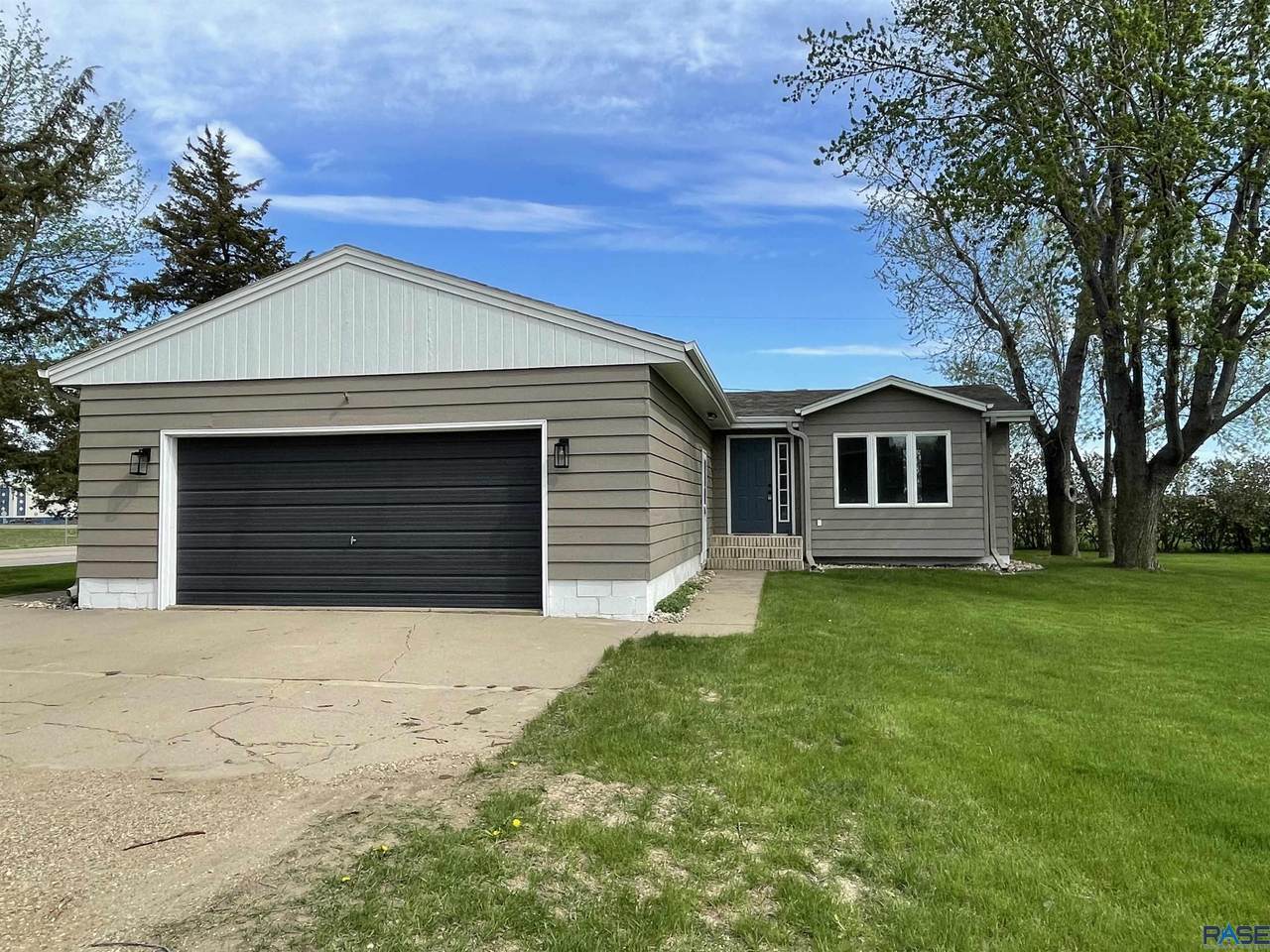 3508 Ellis Rd - Photo 1