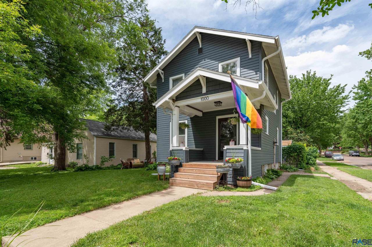 1000 5th St - Photo 1