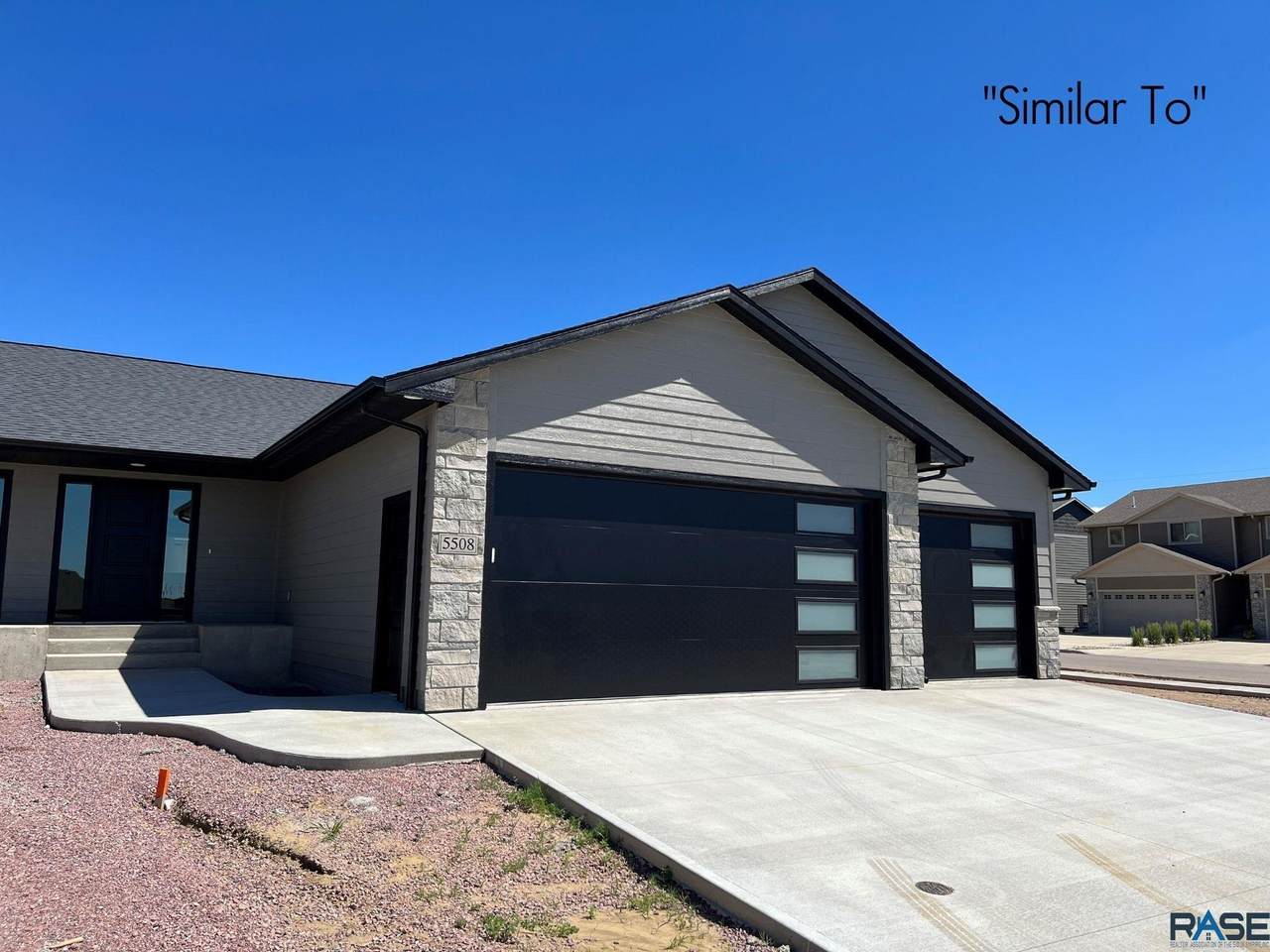 4202 Knob Hill Ct - Photo 1