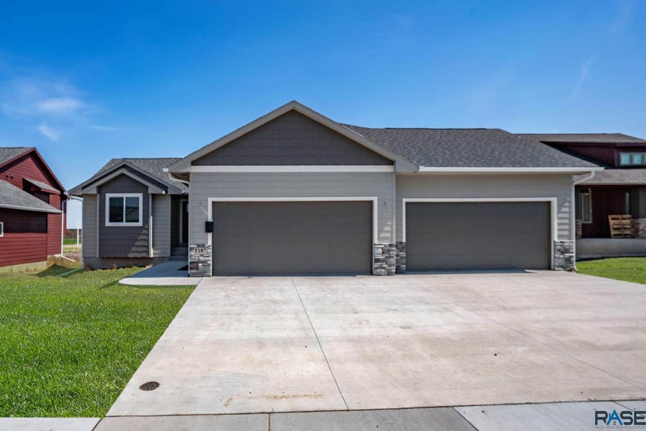 1187 Cyber Ct - Photo 1