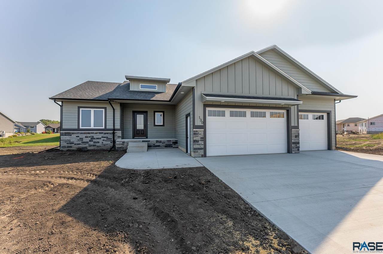 130 Skyline Dr - Photo 1