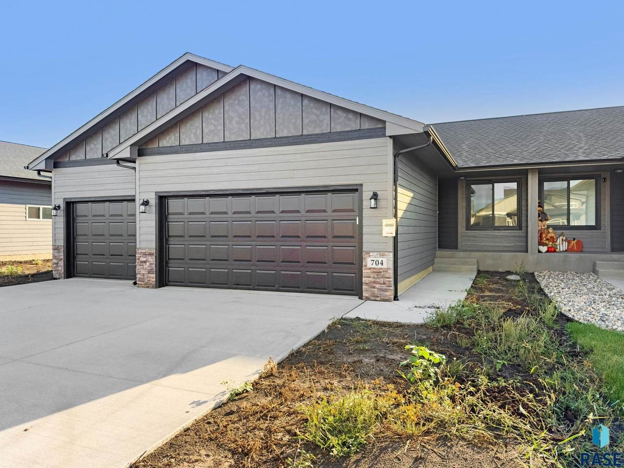 704 Independent St Street - Photo 1