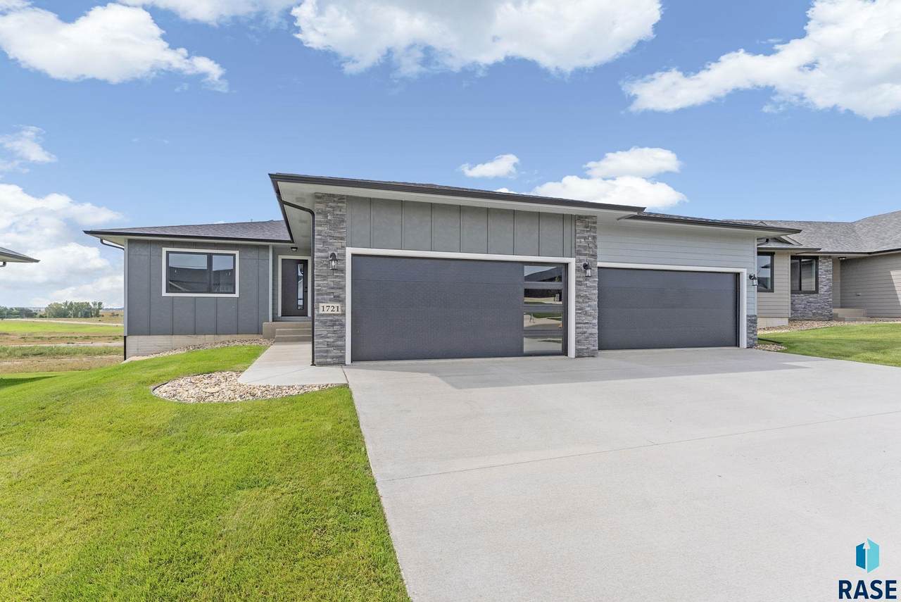 1721 Concord Dr Drive - Photo 1