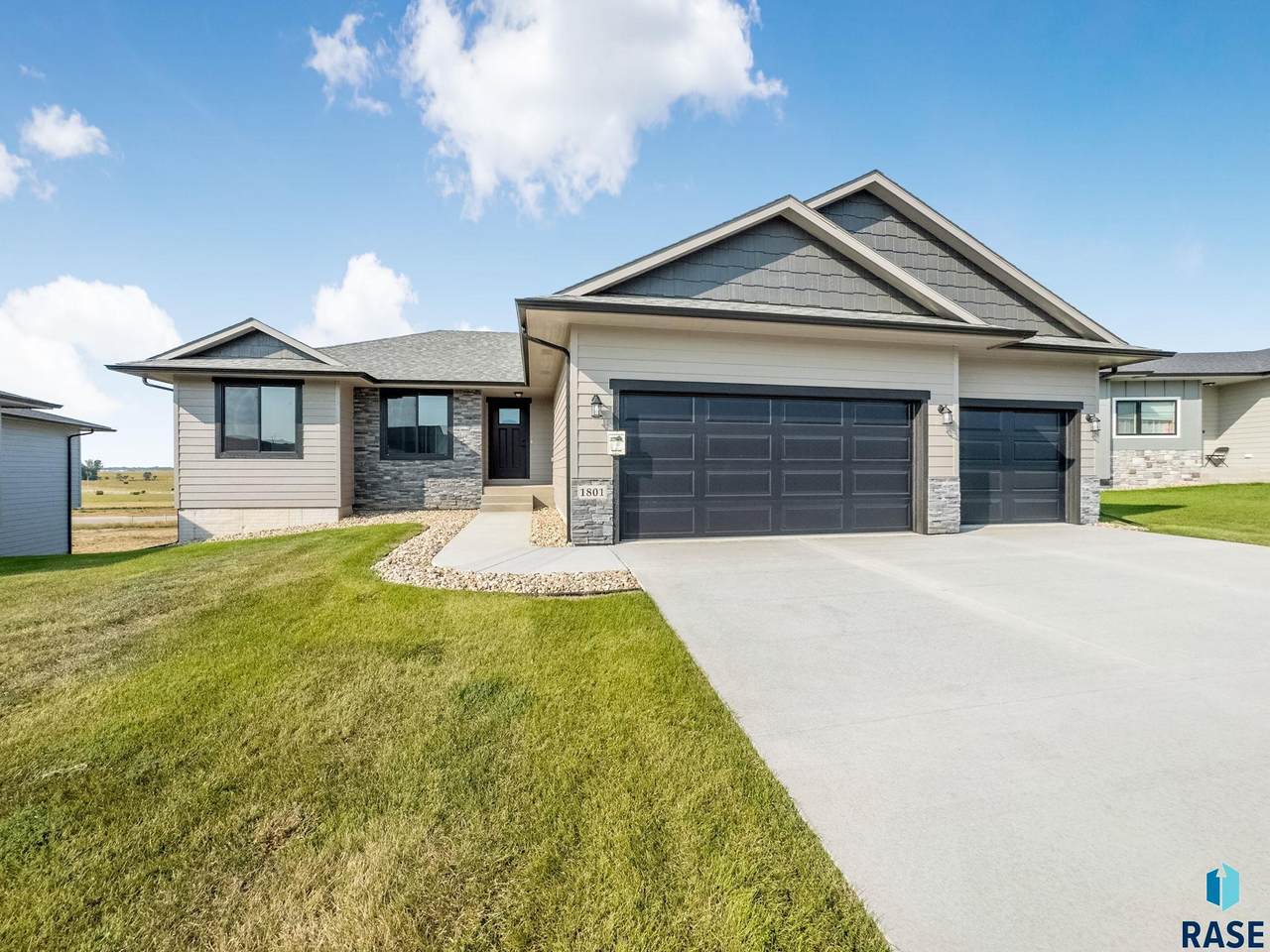 1801 Concord Dr Drive - Photo 1