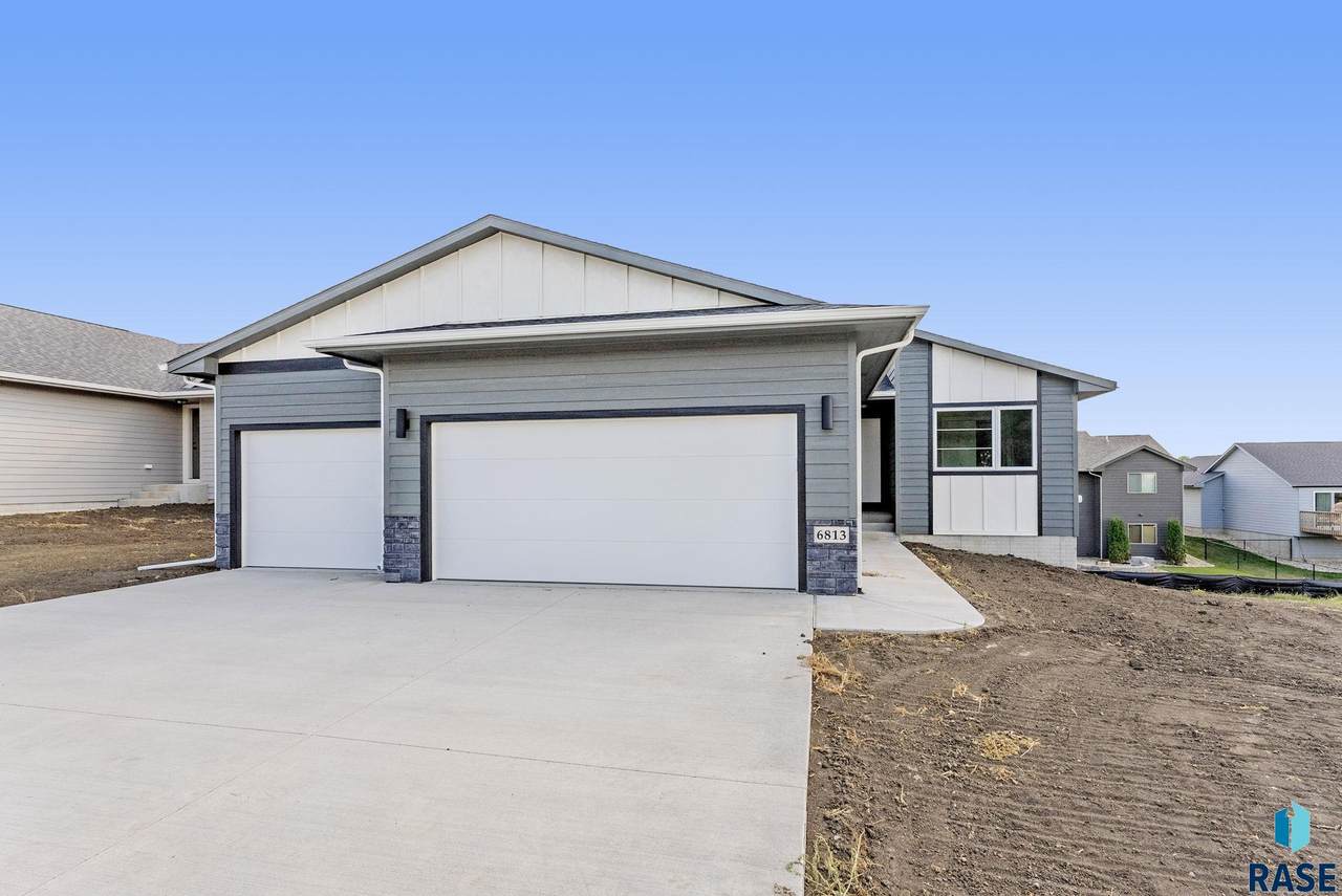 6813 Viola Ct Court - Photo 1