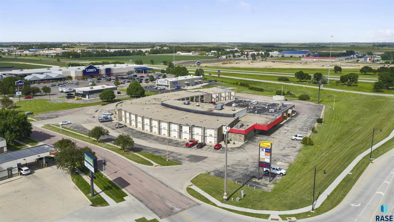 2515 6th St Street - Photo 1