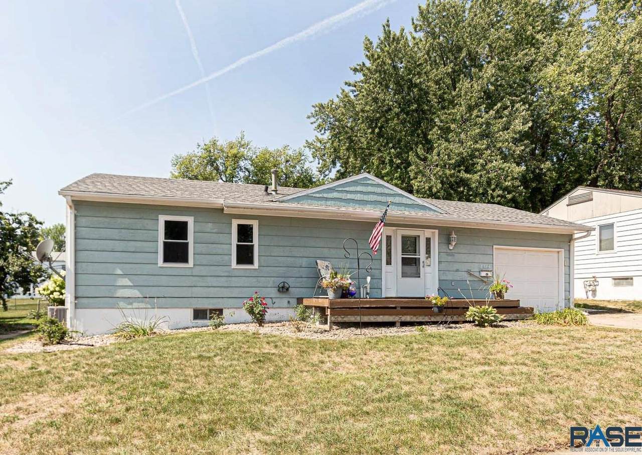 1313 Annway Dr - Photo 1
