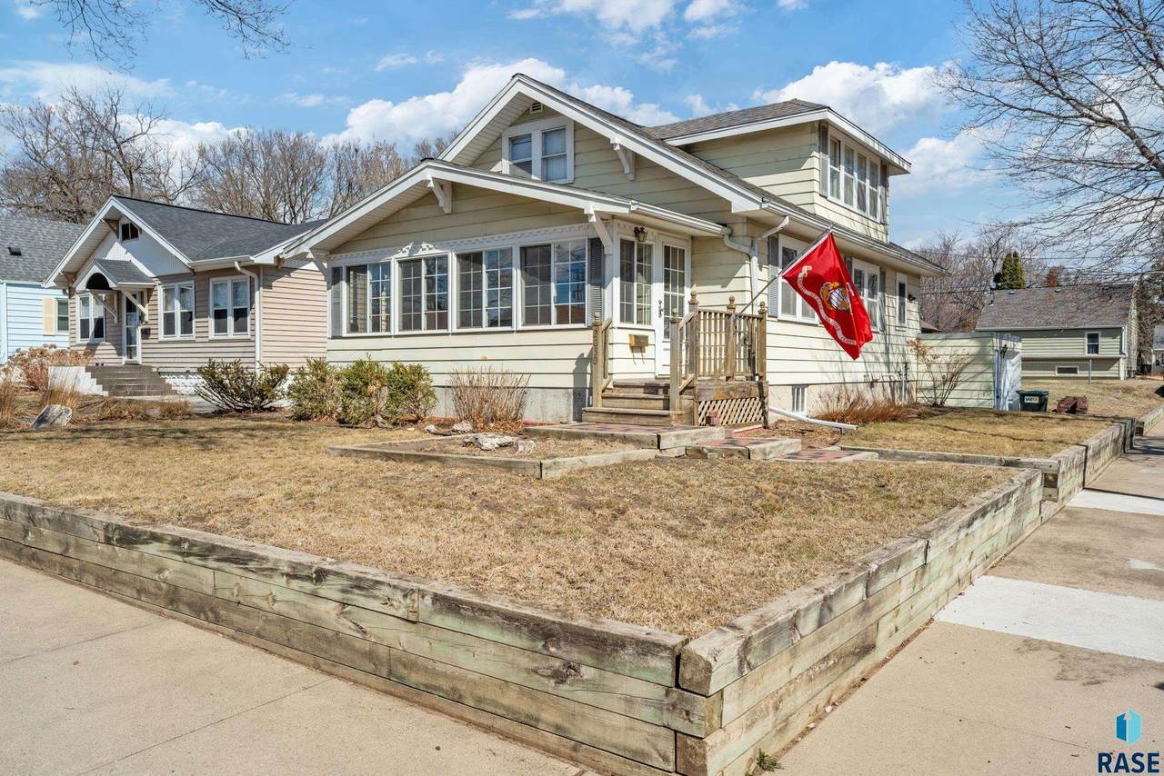 2030 Dakota Ave Avenue - Photo 1