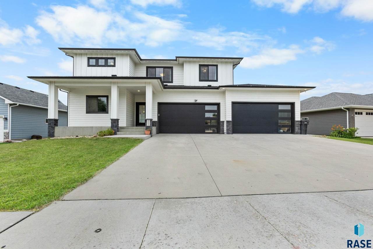 3504 Broken Arrow St Street - Photo 1