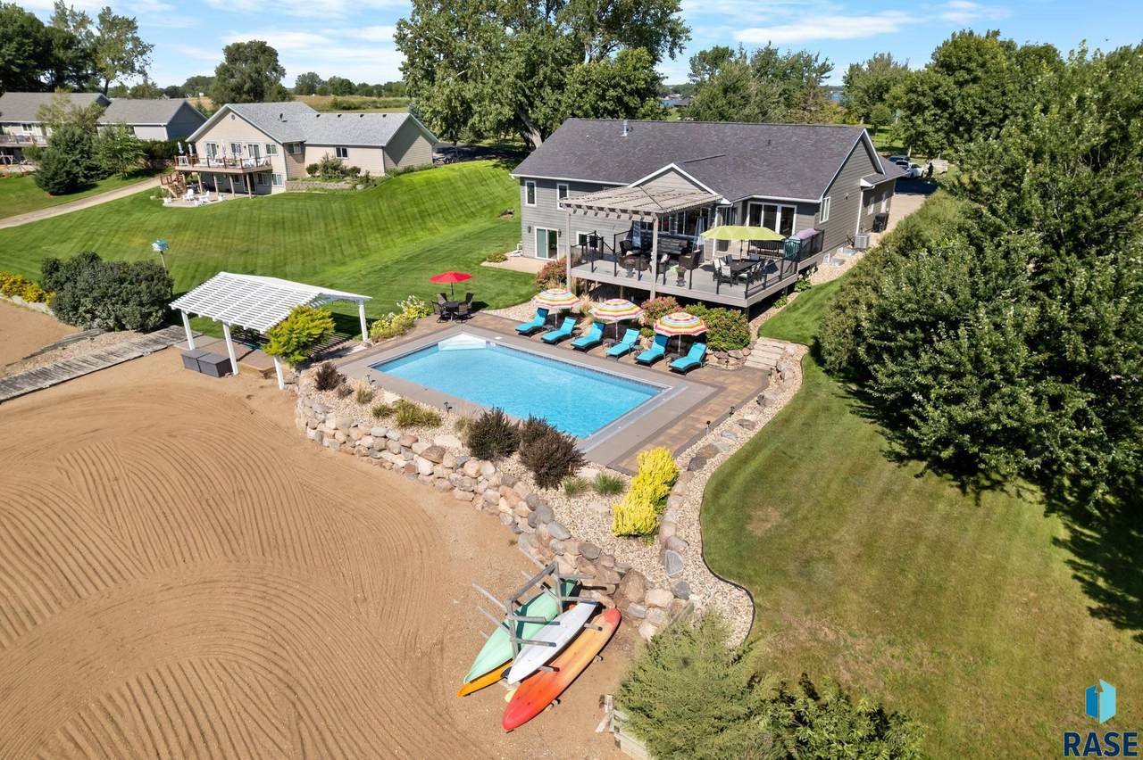 6328 Harbor Way Way - Photo 1