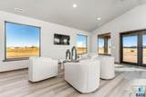 1401 Mae Pl - Photo 35