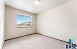 1407 Mae Pl - Photo 11
