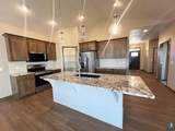 5932 Spirea Ave - Photo 6