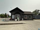 325 4th St - Photo 3