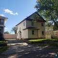 514 Summit Ave - Photo 1