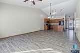 1010 Crape Pl Place - Photo 4