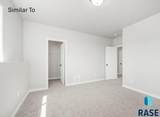 807 Estate St Street - Photo 26