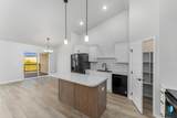 1401 Mae Pl - Photo 4