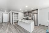 1334 Kenley Pl - Photo 4