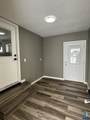 912 Oakley St - Photo 2