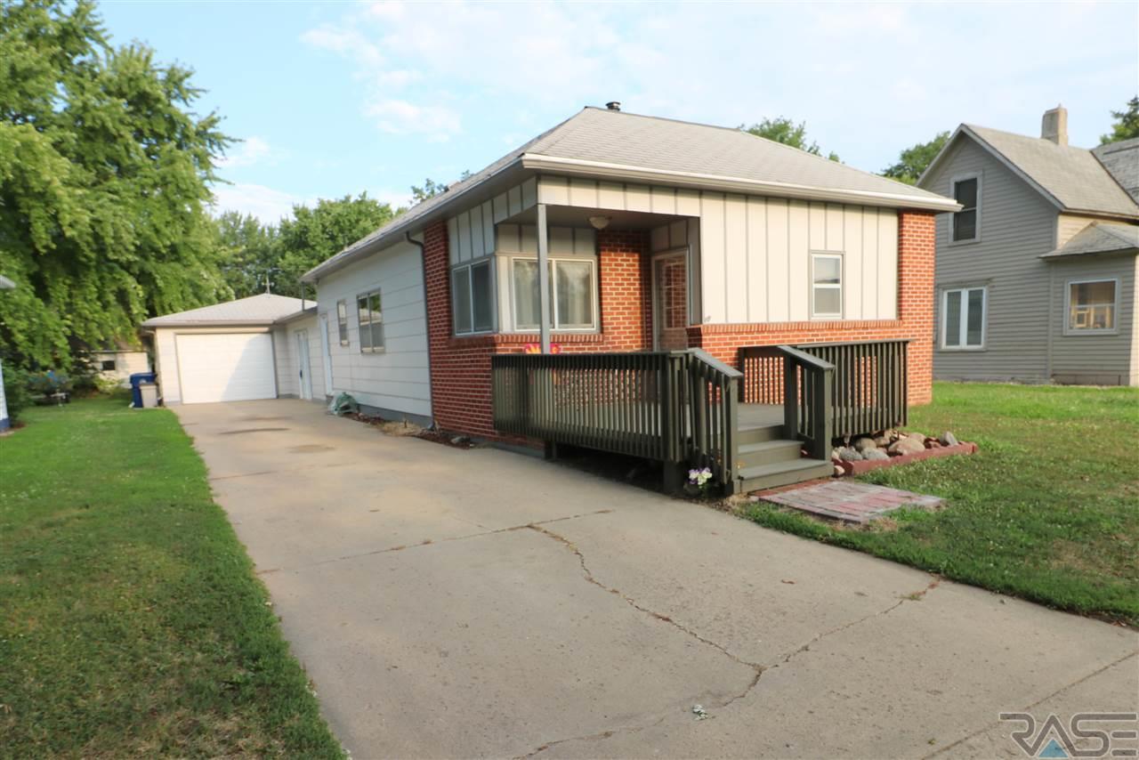 211 State St - Photo 1