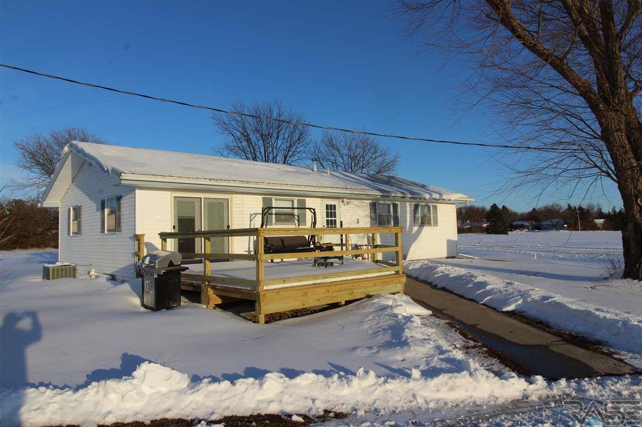 43372 Washington Ave - Photo 1