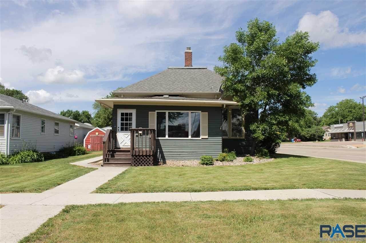 219 Blanche Ave - Photo 1