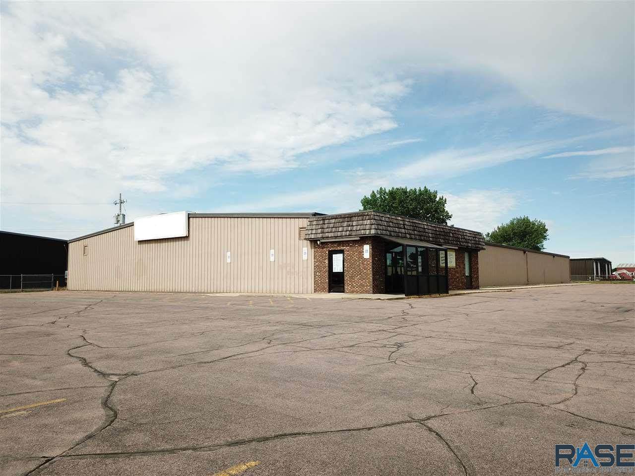 2901 3rd St - Photo 1