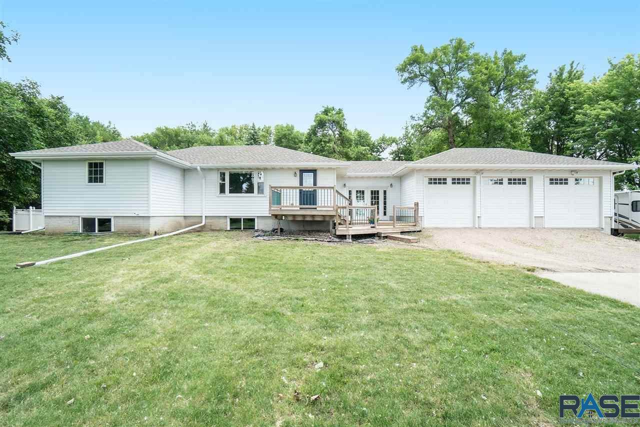 27097 Cliff Ave - Photo 1