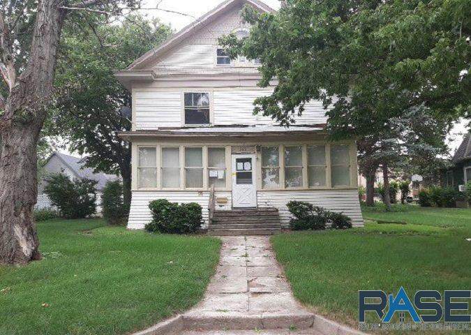 569 Kansas Ave Se - Photo 1