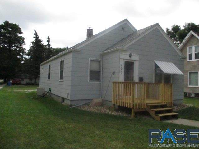 120 Liberty Ave - Photo 1