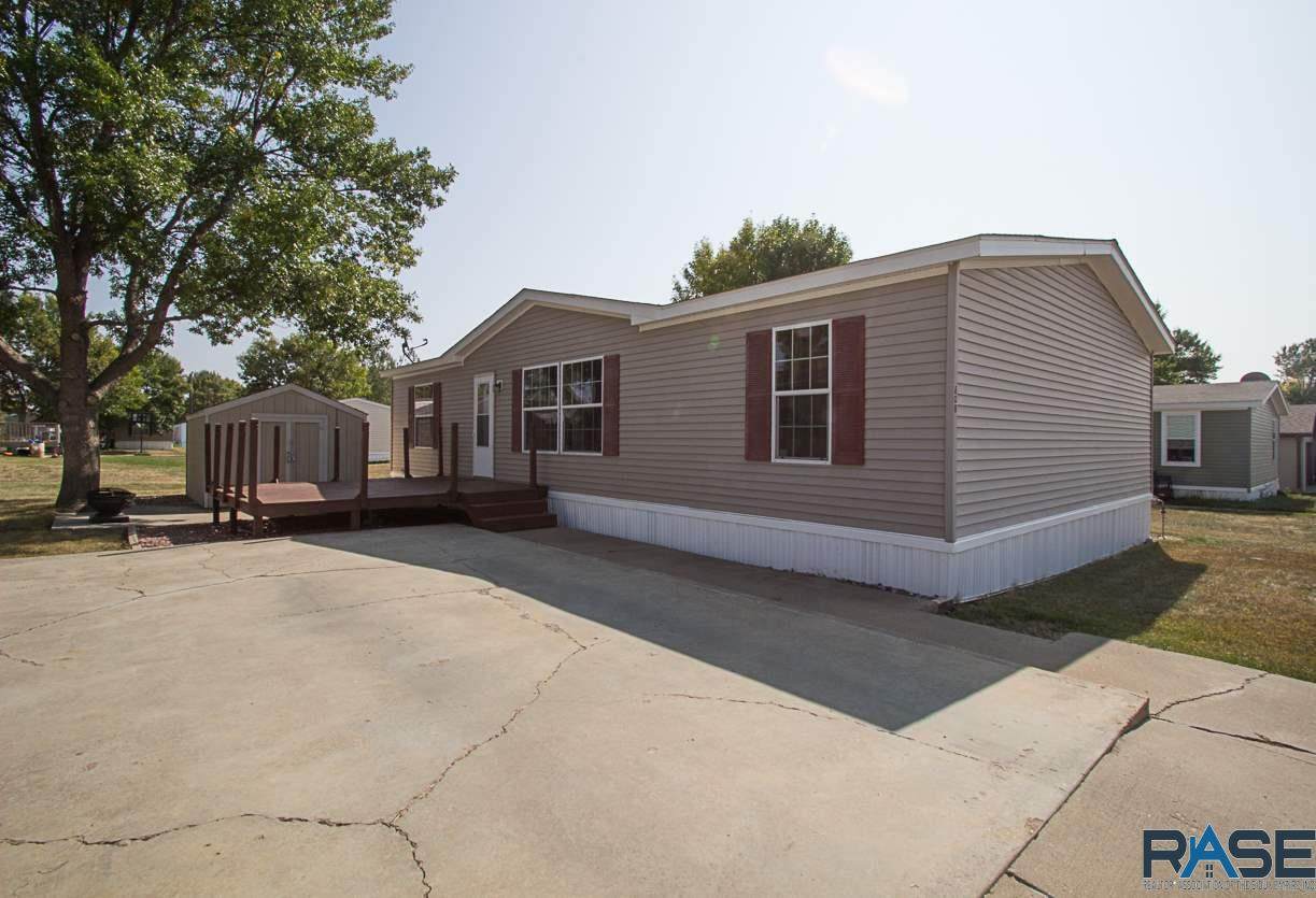 808 Nunda Pl - Photo 1