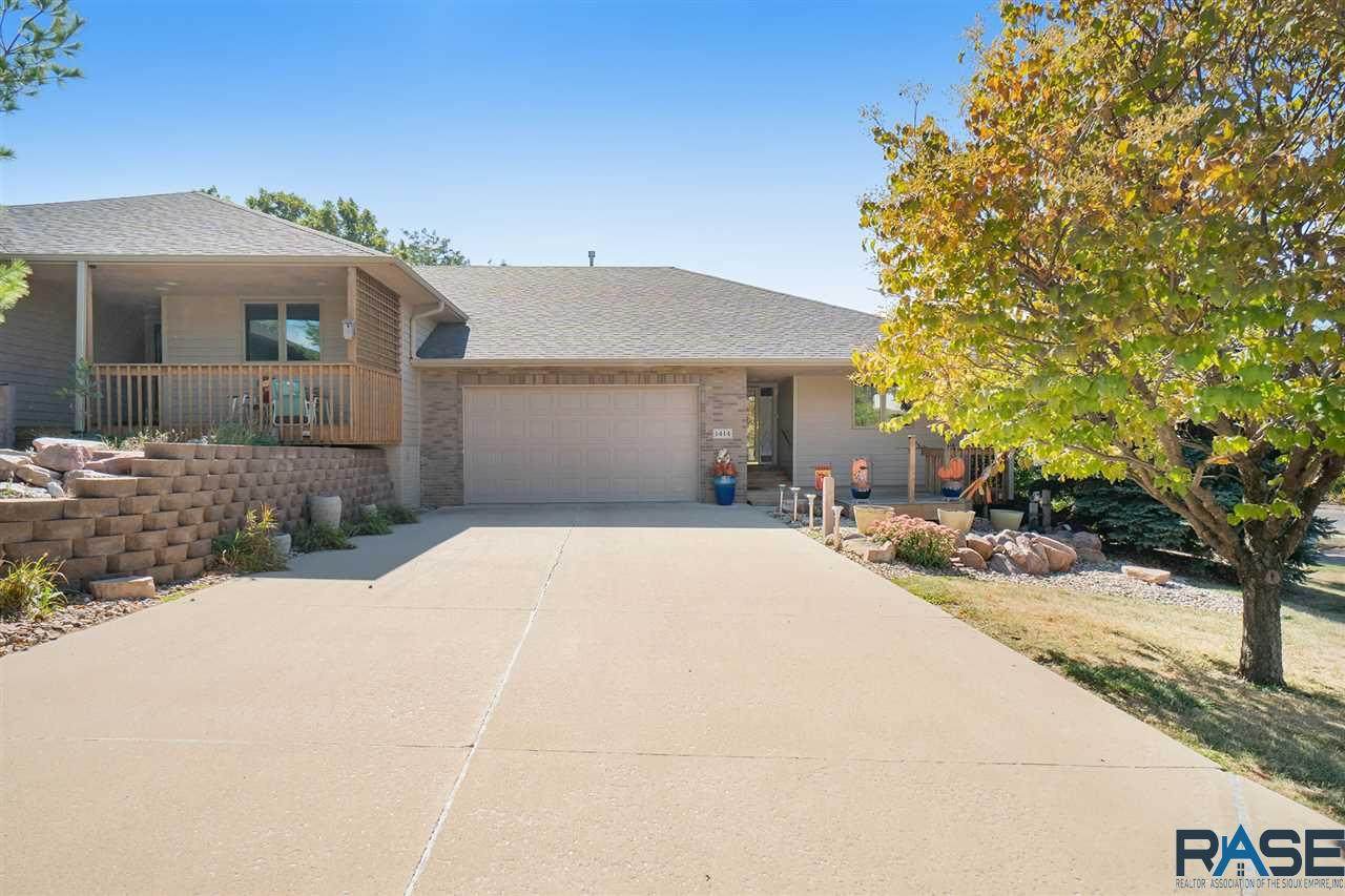 1414 Lighthouse Pl - Photo 1