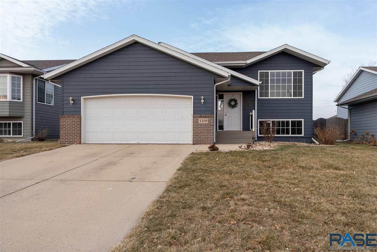 4409 Wilson Ave - Photo 1