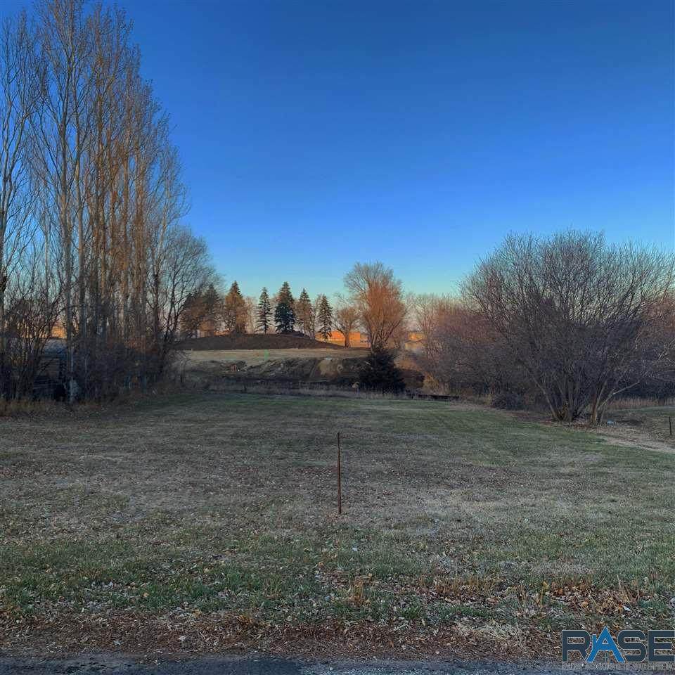 2122 31st St N - Photo 1