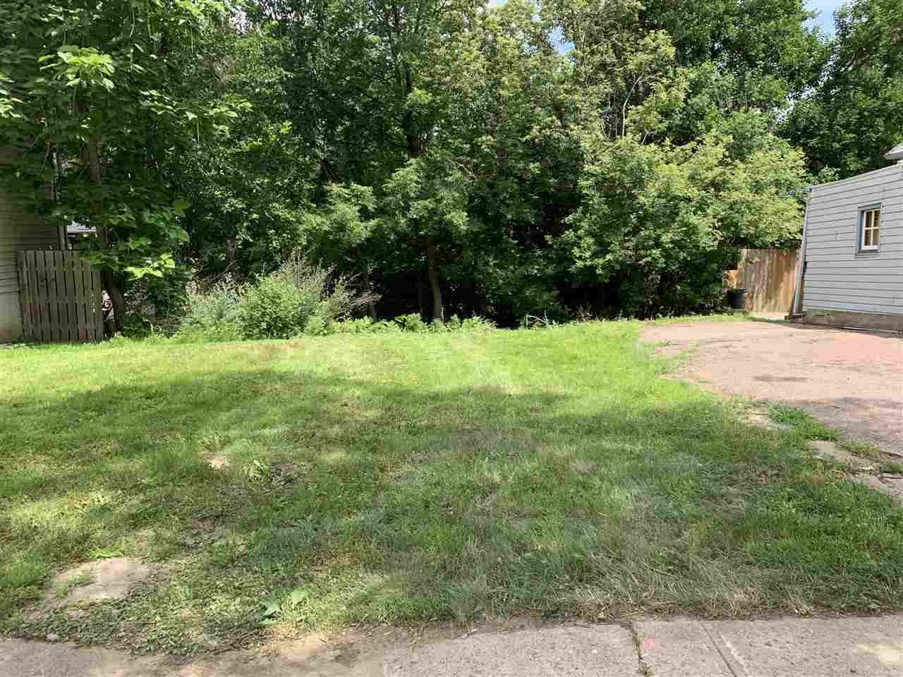 1122 Main Ave - Photo 1